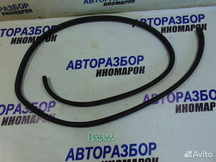 Уплотнитель двери для Hyundai Solaris 1 2010-2017