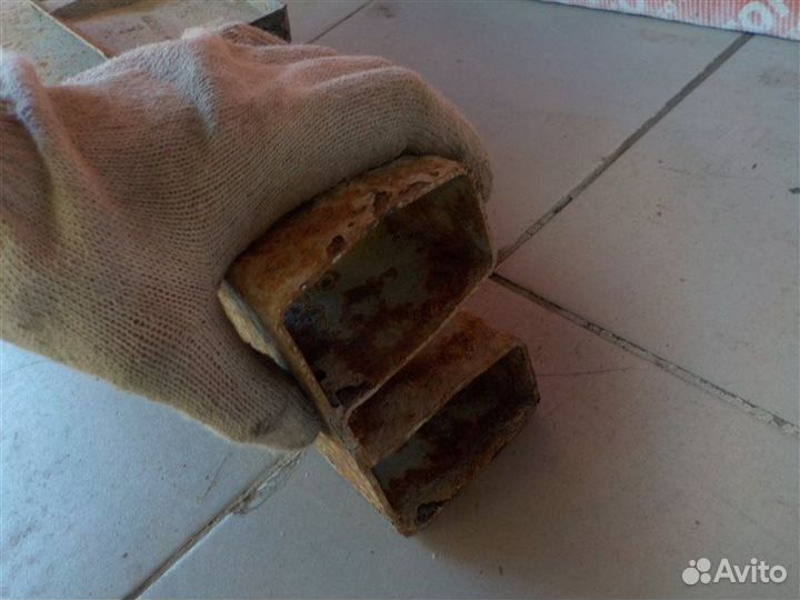 Усилитель бампера задний Mitsubishi Galant 9 4G93