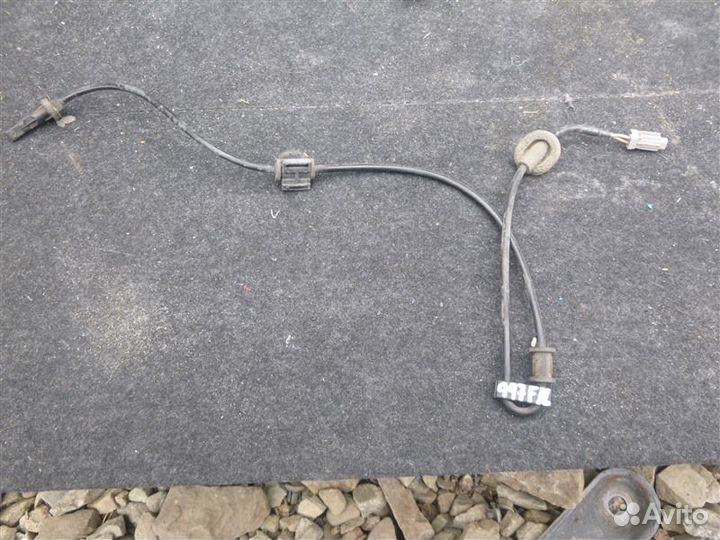 Датчик abs передний Subaru Legacy BM9 EJ255 2010