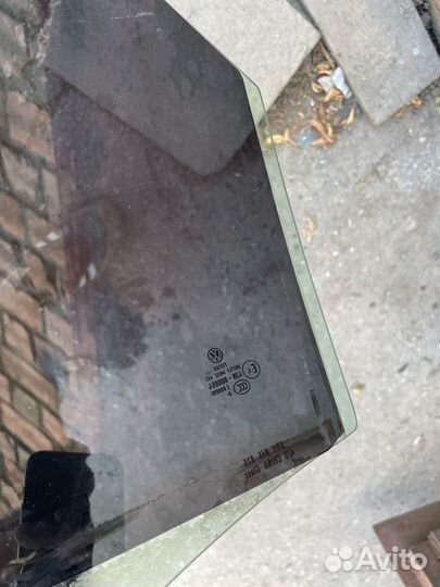 Стекло заднее правое volkswagen polo sedan