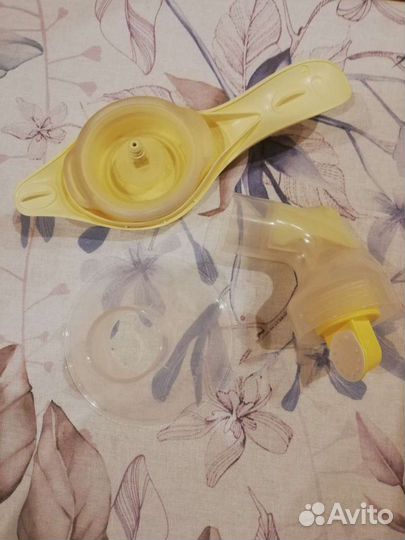 Молокоотсос ручной medela