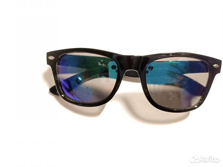 Солнцезащитные очки ray ban