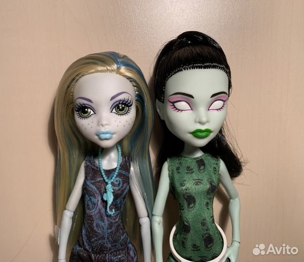 Куклы Монстер Хай Лагуна Блю и Скара Скримс