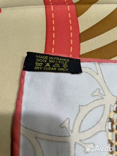 Шелковый платок брендовый