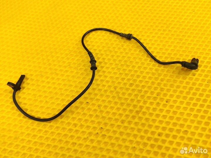 Датчик ABS передний Mercedes-Benz W245 M266.960