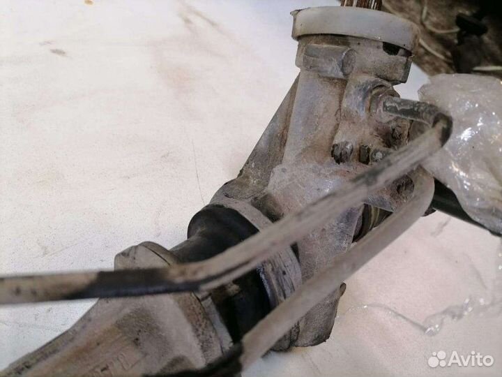 Рулевая рейка Nissan Primera P11 GA16