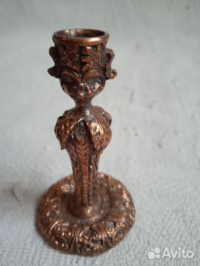 Подсвечник новый
