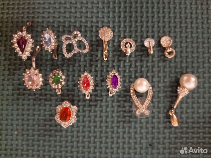 Серьги и кулоны