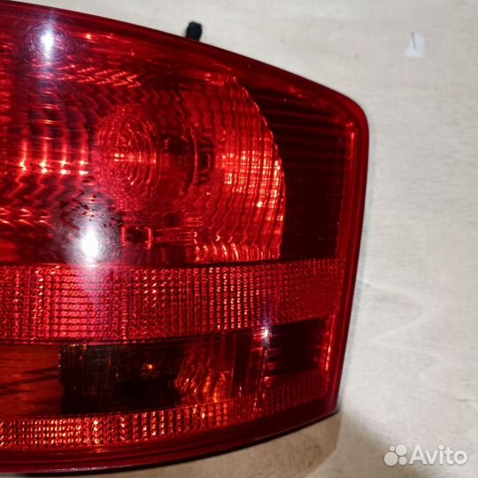 Фонарь задний Audi A4