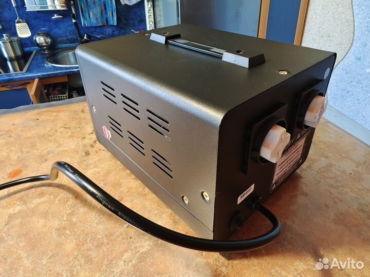 Понижающий трансформатор на 100-120в, 1800va