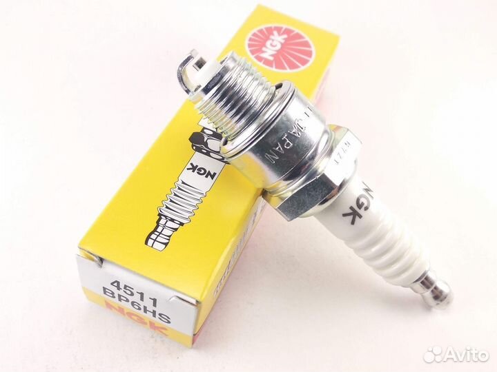 Свеча зажигания NGK BR7HS