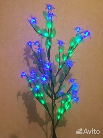 Светящееся дерево