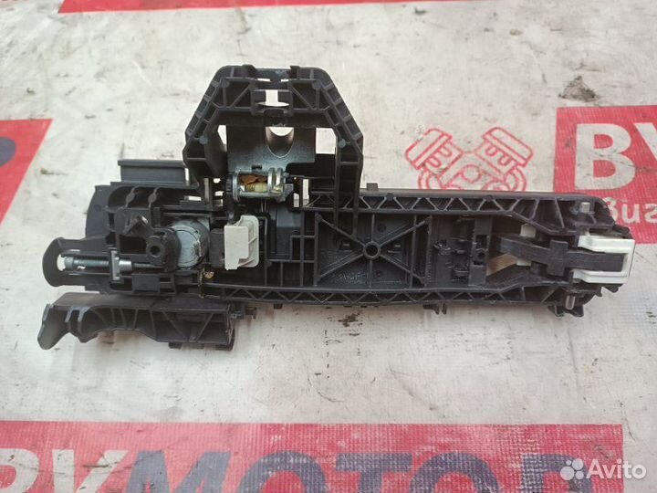 Ручка двери внешняя передняя правая Mercedes-Benz