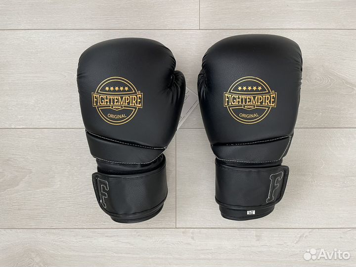 Боксерские перчатки 14 oz Fight empire новые