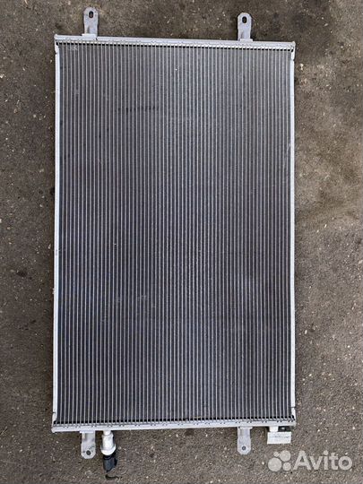 Радиатор кондиционера AUK Audi A6(4F2/C6) A6 C6 4F