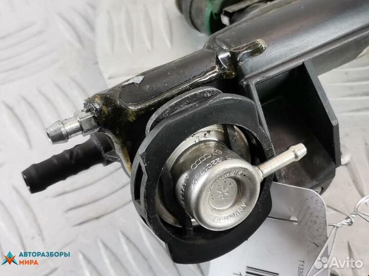 Форсунка Audi A3 8L 1998 037906031AA