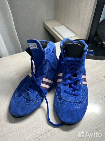 Обувь для самбо, шорты и защита