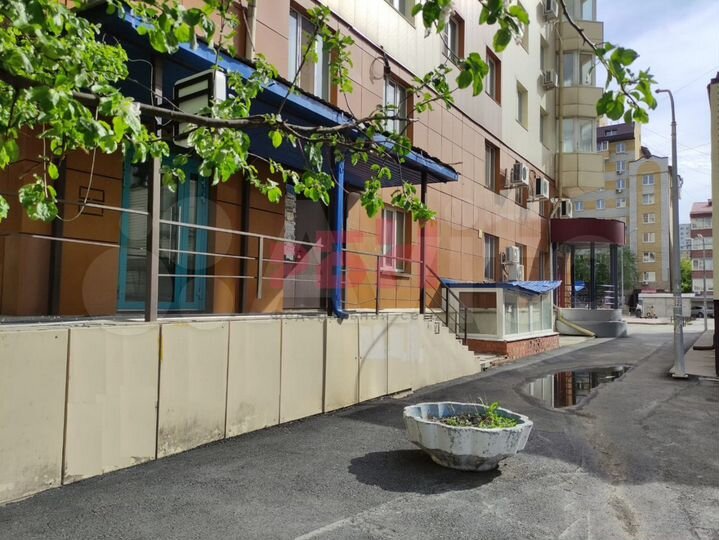 Тмн. Продам в центре, 108,8 кв.м