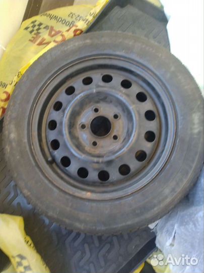 Одно колесо на корейца