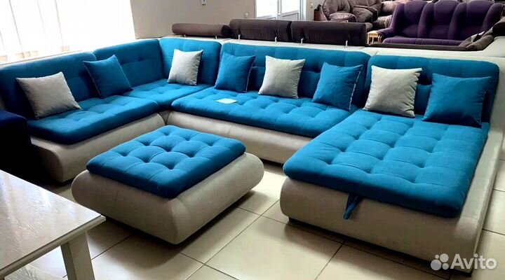 Большой п образный диван