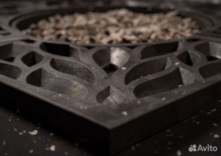 Приствольная решетка дерева