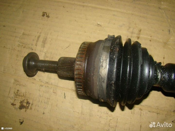 Привод на audi A4 B6 ALT