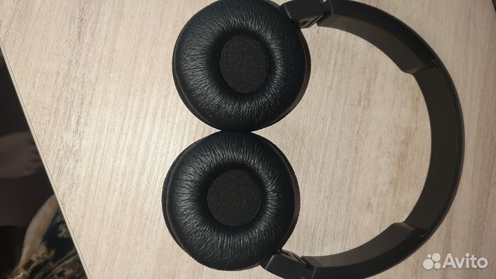 Беспроводные наушники jbl. Торг присутствует