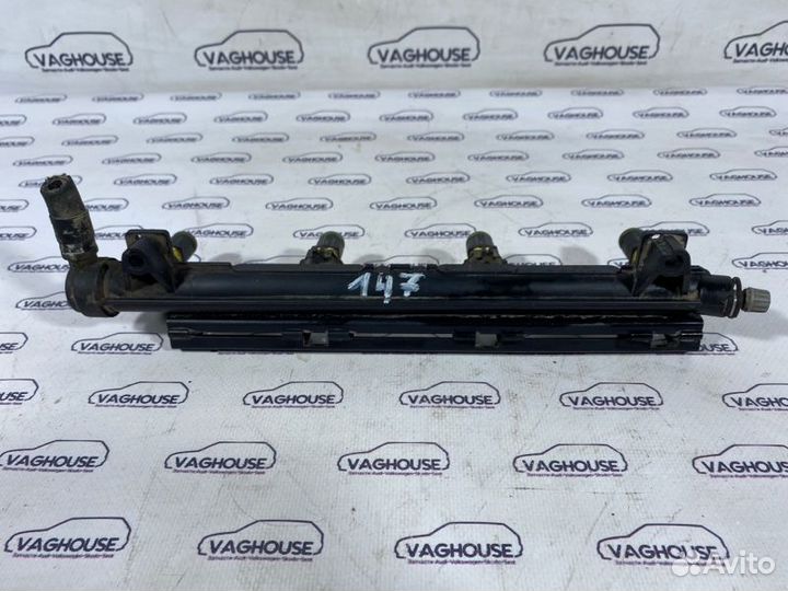 Рампа топливная Skoda Fabia 1.4 BXW 2009