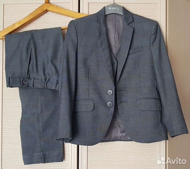 Форма для мальчика Костюм тройка 128размер