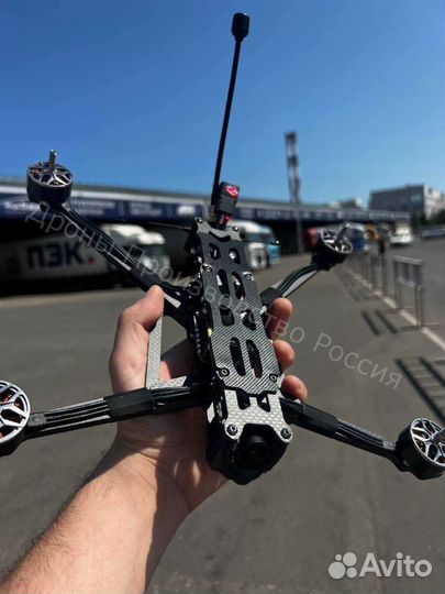 Квaдрокoптеp FPV piranha 7 и 10 дюймoв