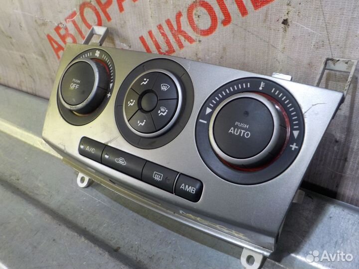 Блок управления отопителем печки Мазда 3 BK