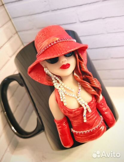 Кружка с декором из полимерной глины