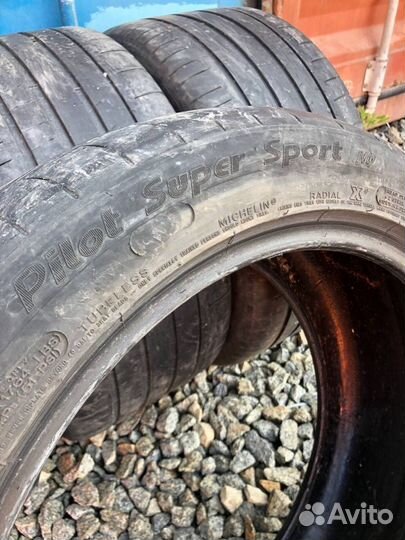 Michelin Pilot Super Sport 255/45 R19 и 285/40 R19