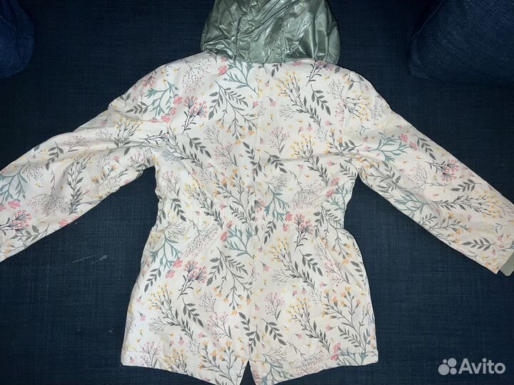 Весенняя курточка для девочки 116