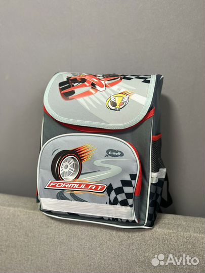 Ранец рюкзак школьный для мальчика новый Erhaft