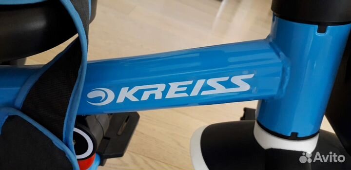 Детский трехколесный велосипед бу