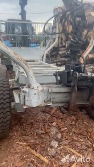 Лесовозная тележка, тракторный полуприцеп
