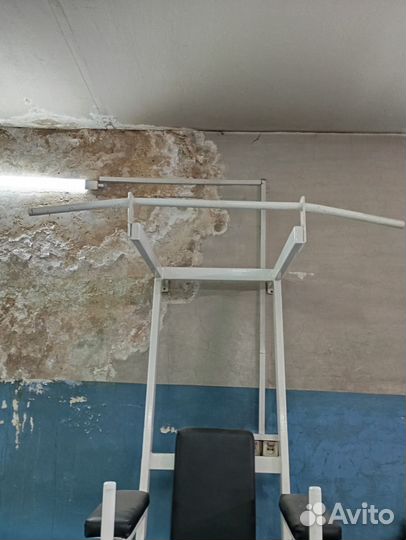 Тренажер. Турник, брусья, пресс. Напольный