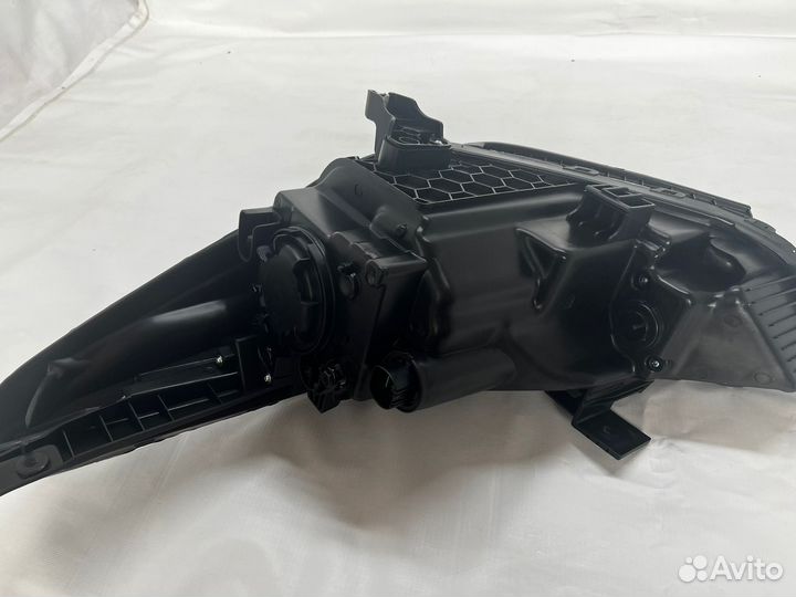 Фара на hyundai solaris 2017-2020