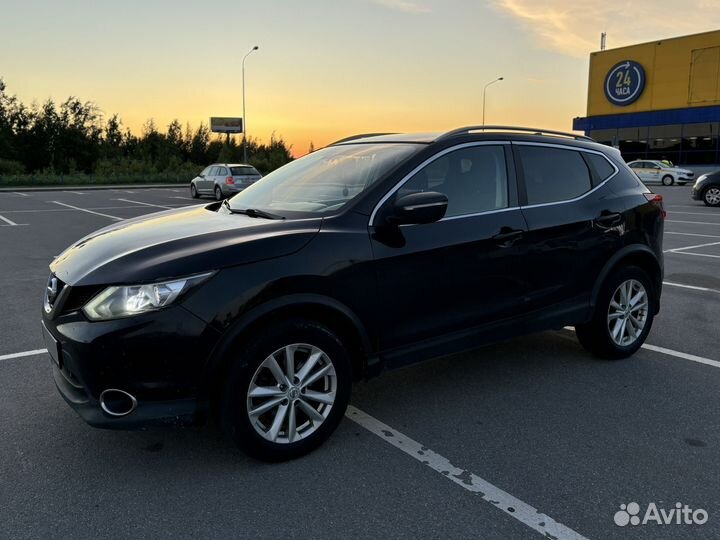 Nissan Qashqai 2.0 CVT, 2018, битый, 147 200 км