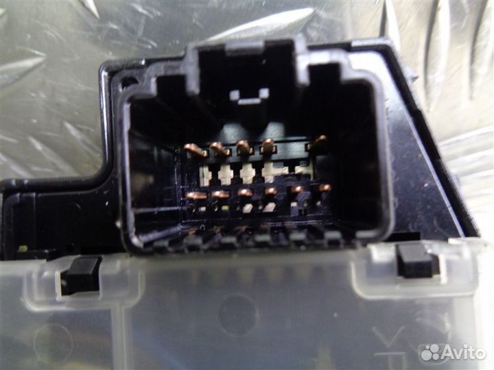 Подрулевой переключатель дворников- Ford Transit