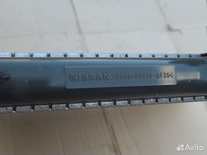 Радиатор охлаждения двигателя Nissan tiida C11