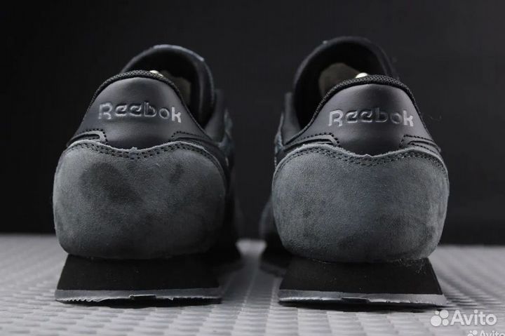 Кроссовки Reebok classic мужские