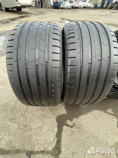 Nokian Tyres Hakka Black 2 255/40 R18 99Y