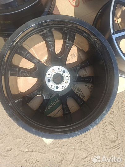 Диски оригинал R22 Bmw X7 G07 M 755 стиль