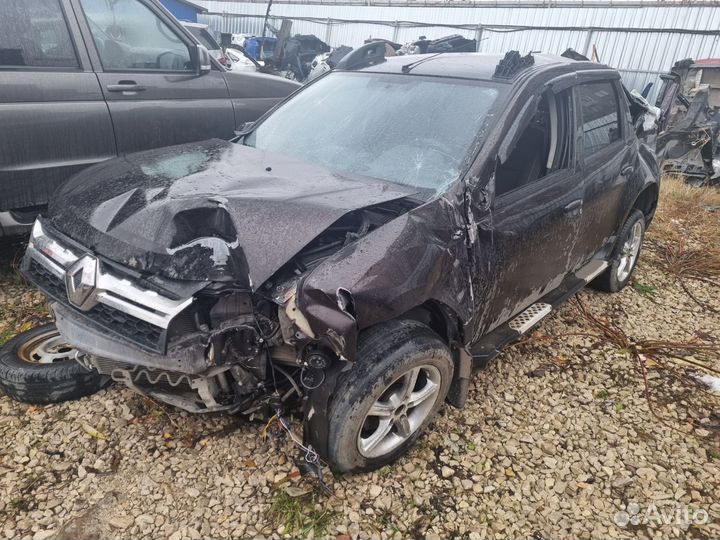 Renault Duster 2.0 МТ, 2019, битый, 44 000 км