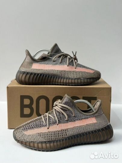 Кроссовки Adidas yeezy boost 350 v2