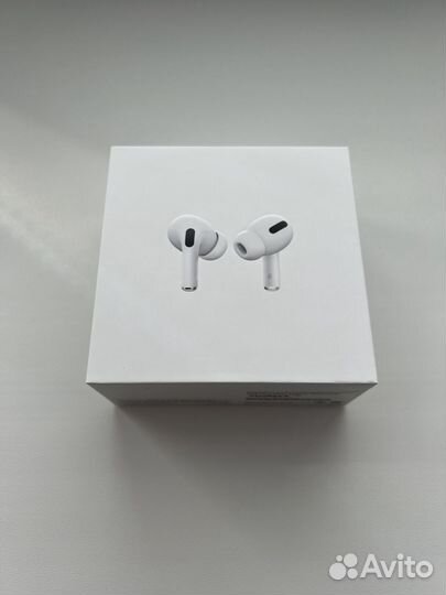 AirPods Pro with Wireless Charging Case (оригинал)