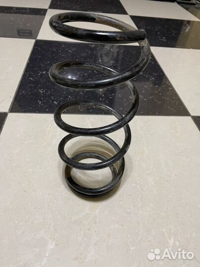 Пружина задняя для Nissan Tiida