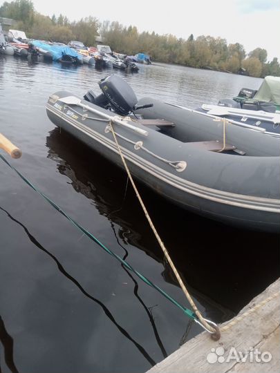 Продам лодку с мотором